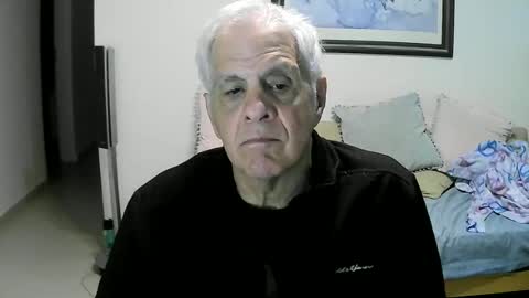 Snapshot of max_2017 chatting on July 3, 2026, 1:45 am max_2017 online show from July 3, 2026, 1:45 am