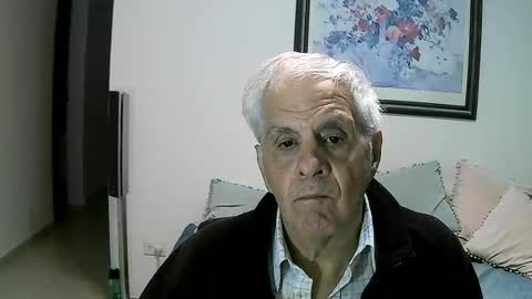 Snapshot of max_2017 chatting on July 5, 2026, 2:07 am max_2017 online show from July 5, 2026, 2:07 am