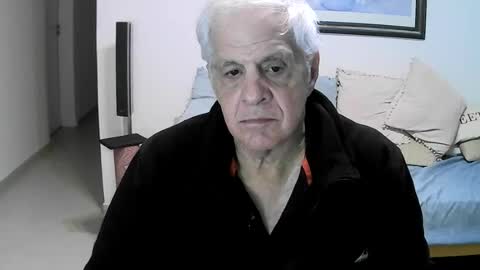 Snapshot of max_2017 chatting on July 19, 2026, 1:31 am max_2017 online show from July 19, 2026, 1:31 am