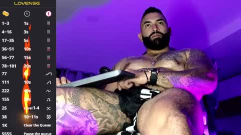 Snapshot of max__prada chatting on May 9, 2026, 3:01 am max__prada online show from May 9, 2026, 3:01 am
