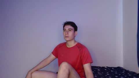 max_snow1616 online show from December 17, 2025, 4:02 pm