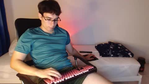 max_snow1616 online show from March 23, 2026, 12:36 am