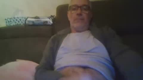 maxou569 online show from November 8, 2025, 8:03 am