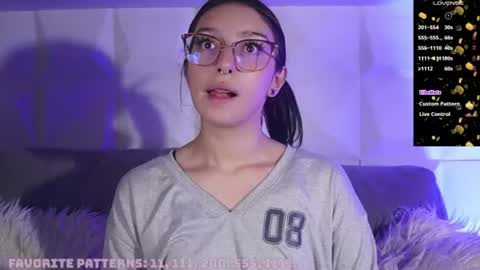 Snapshot of maxx_caprice chatting on July 1, 2026, 11:34 am gabby online show from July 1, 2026, 11:34 am