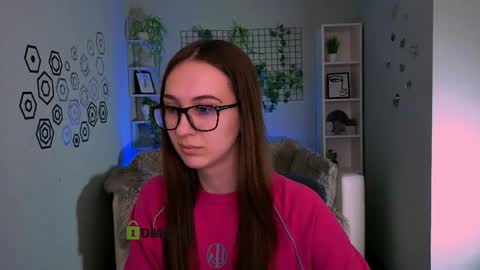 maya online show from April 30, 2026, 1:28 pm