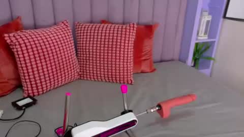 MEGAN online show from June 22, 2026, 1:40 am