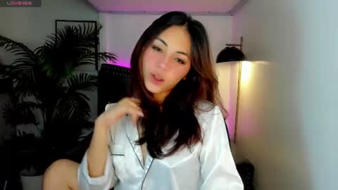meiluxe online show from June 14, 2026, 10:28 am