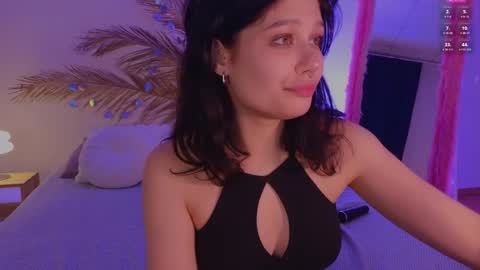 Snapshot of melan1e_ chatting on January 23, 2025, 9:50 pm mel online show from January 23, 2025, 9:50 pm