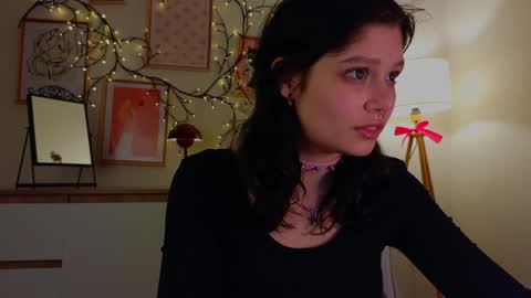 Snapshot of melan1e_ chatting on January 30, 2025, 1:00 am mel online show from January 30, 2025, 1:00 am