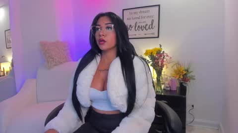 melan_owen online show from May 24, 2026, 11:04 am