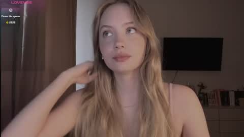 melanie__murr online show from June 13, 2026, 10:46 am