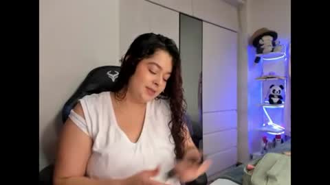 melany_cooper039 online show from June 24, 2026, 2:05 pm