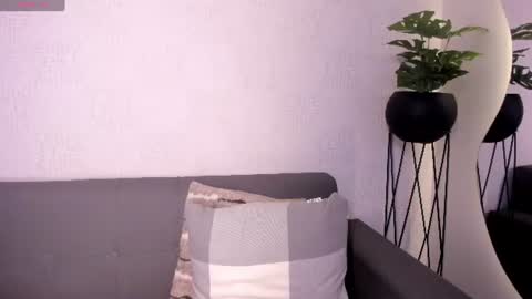 Snapshot of melissa__saenz_ chatting on June 24, 2026, 3:05 am M E L I S S A online show from June 24, 2026, 3:05 am