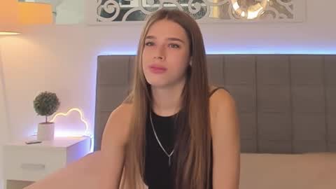 MelissaCrayzy online show from May 15, 2026, 5:47 am