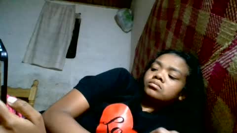 mellinah430167 online show from July 22, 2026, 8:28 am