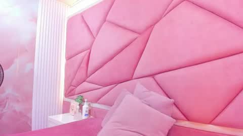 Melodysmithass online show from July 25, 2026, 2:53 am