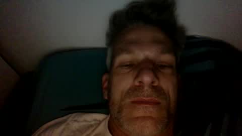 Snapshot of men2024again chatting on April 23, 2026, 4:46 am Andres online show from April 23, 2026, 4:46 am