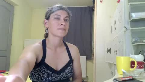 Miss Helena online show from June 5, 2026, 5:18 pm
