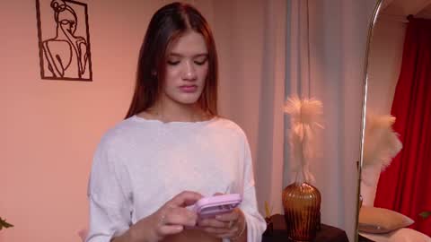 Mia Benett  online show from June 30, 2026, 1:45 pm
