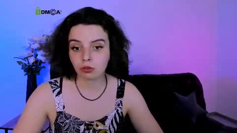 Snapshot of mia_mooon_ chatting on June 13, 2026, 8:23 am mia_mooon_ online show from June 13, 2026, 8:23 am