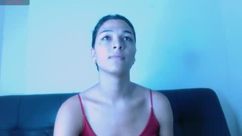 Mia online show from February 12, 2025, 12:01 pm