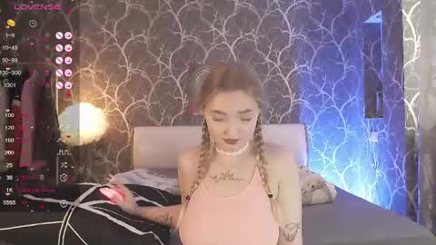 Mia online show from July 2, 2026, 8:53 am