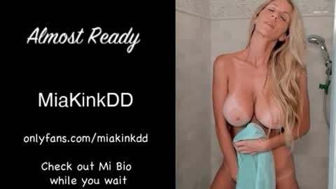 Mia online show from July 17, 2026, 2:56 pm