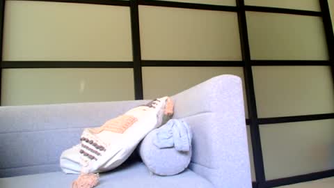 MiaMuffn online show from July 12, 2026, 3:25 pm