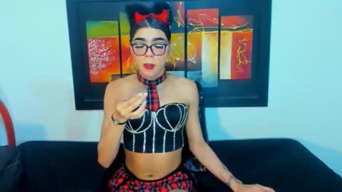 miastephensz online show from May 16, 2026, 4:20 am