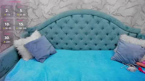 miavain online show from July 21, 2026, 1:08 am