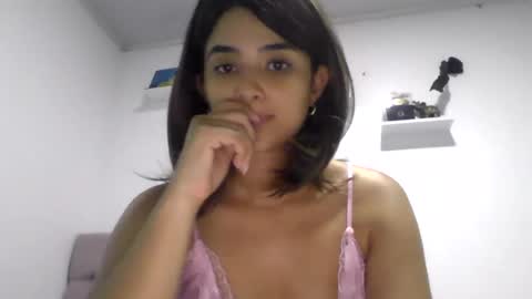 micaelamoreno18 online show from July 23, 2026, 4:43 am
