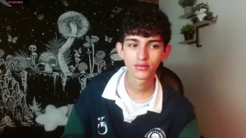 Snapshot of michaelkoiv chatting on June 24, 2026, 12:37 pm michaelkoiv online show from June 24, 2026, 12:37 pm