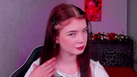 Snapshot of michelle_vasquez chatting on June 10, 2026, 10:19 pm Michelle online show from June 10, 2026, 10:19 pm