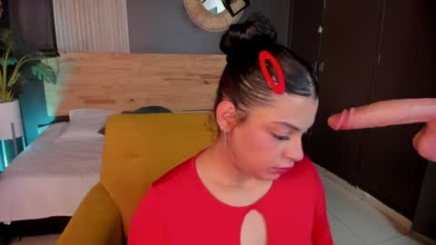 Micki online show from June 9, 2026, 11:44 am