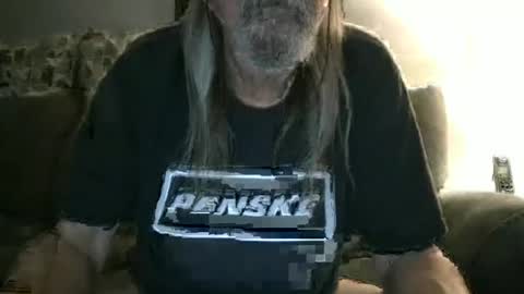 midnite_7 online show from June 18, 2026, 3:40 am