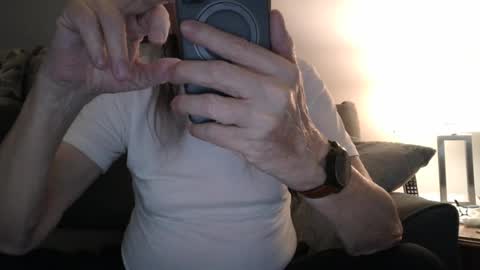 midnite_7 online show from July 17, 2026, 4:08 am