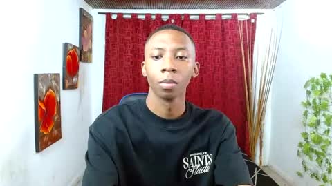 Snapshot of miilo18 chatting on June 5, 2026, 5:29 pm milo online show from June 5, 2026, 5:29 pm
