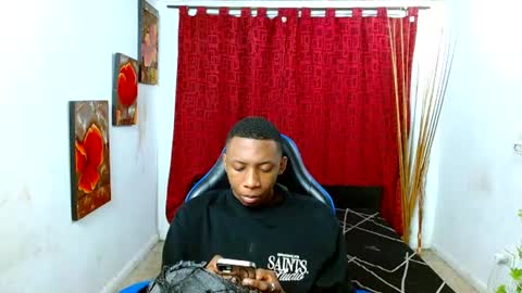 Snapshot of miilo18 chatting on June 8, 2026, 6:41 pm milo online show from June 8, 2026, 6:41 pm