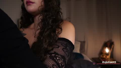   online show from June 30, 2026, 1:50 am