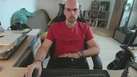 mikmik91 online show from July 16, 2026, 8:53 am