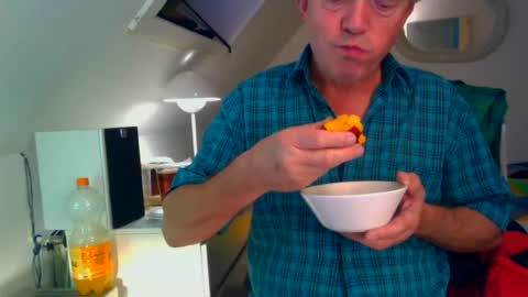  Milymen26  Polish man  master  fereskik straight mature online show from July 19, 2026, 8:12 pm