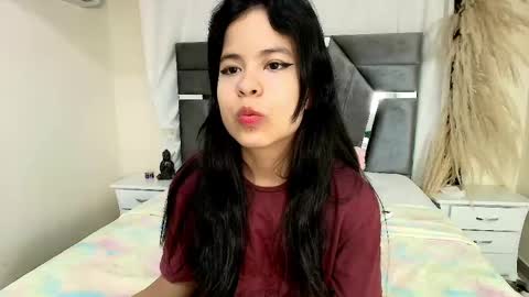 Snapshot of minilove_01 chatting on April 25, 2026, 12:08 pm minilove_01 online show from April 25, 2026, 12:08 pm