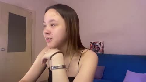 miranda_holms online show from July 8, 2026, 5:01 am