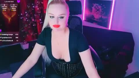 miss_alice_silver online show from June 21, 2026, 6:32 pm