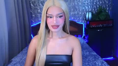 Snapshot of missionary_addiction_cumshot chatting on June 14, 2026, 2:52 pm im your queen steffie online show from June 14, 2026, 2:52 pm