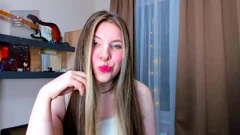 Snapshot of missyourann chatting on April 18, 2026, 6:45 pm Anya online show from April 18, 2026, 6:45 pm
