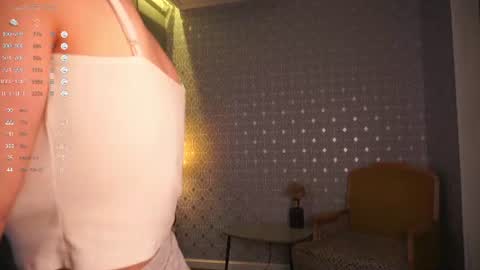 Mia online show from July 24, 2026, 8:29 pm