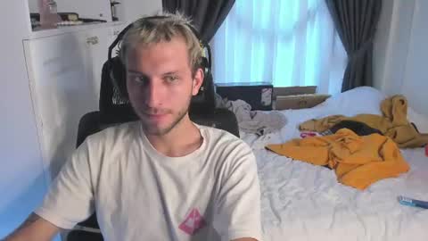 Alex online show from August 6, 2026, 10:17 am