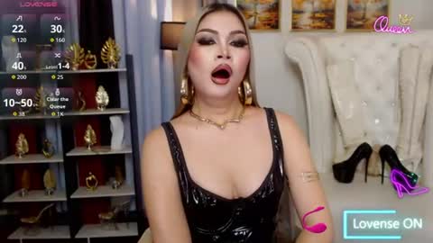 mistressathenna online show from June 19, 2026, 11:58 am