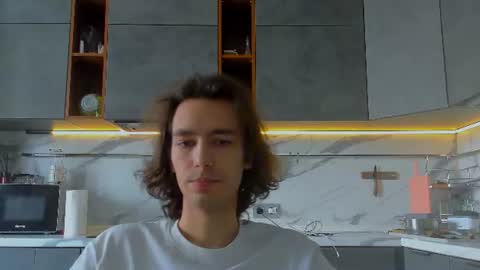 MitchelKurse online show from July 14, 2026, 11:38 am
